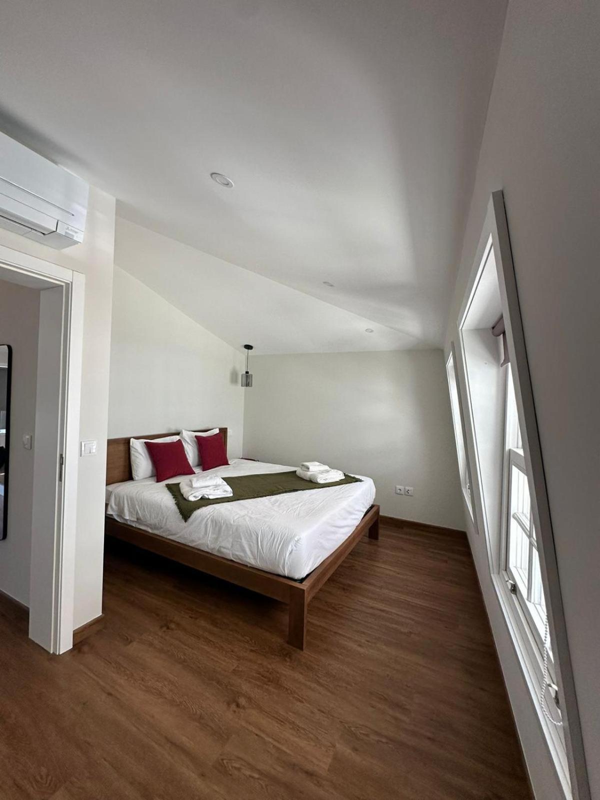 Fabulous Duplex Apartment Порту Экстерьер фото